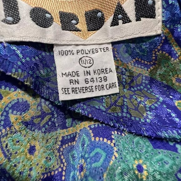 Jordan. Size 11/12. Vintage Shiny Paisley Polyester Back Button Blouse. B78 - Picture 5 of 5